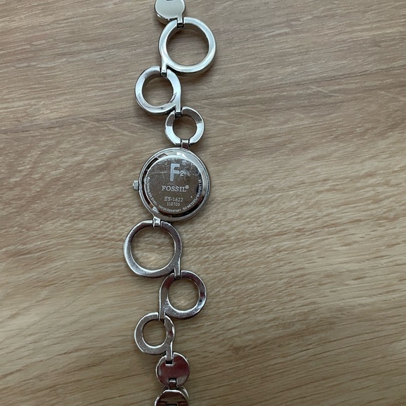 Fossil Silver Circle Link Watch - Picture 2 of 3